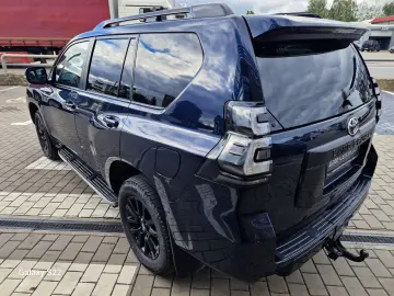 Toyota Land Cruiser 2.8l 204 CP Luxury Black Matte Edition