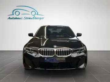 BMW 320i Lim. xDrive M Sport ACC Adapt. LED