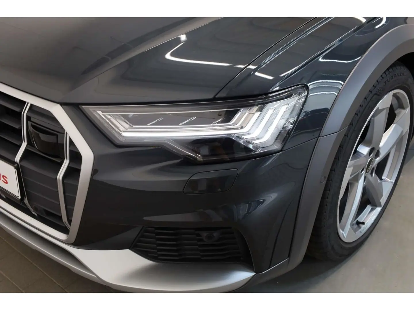 A6 allroad 45 TDI quattro AHK/P-Dach/Matrix/20''
