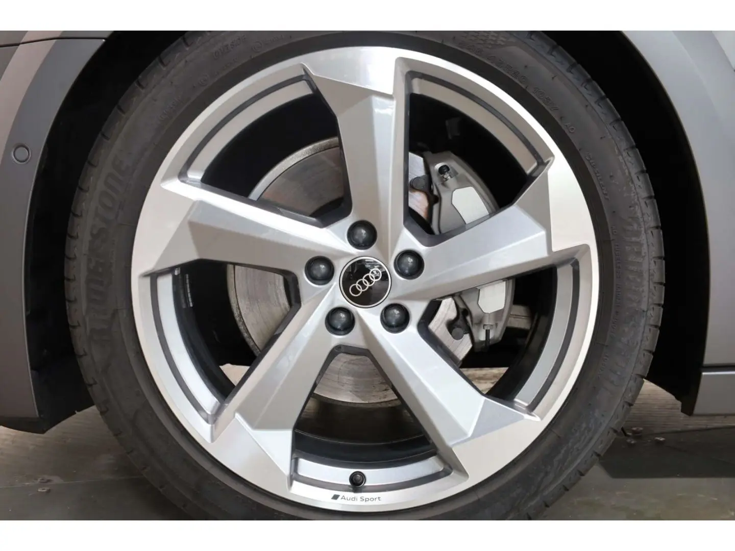 A6 allroad 45 TDI quattro AHK/P-Dach/Matrix/20''
