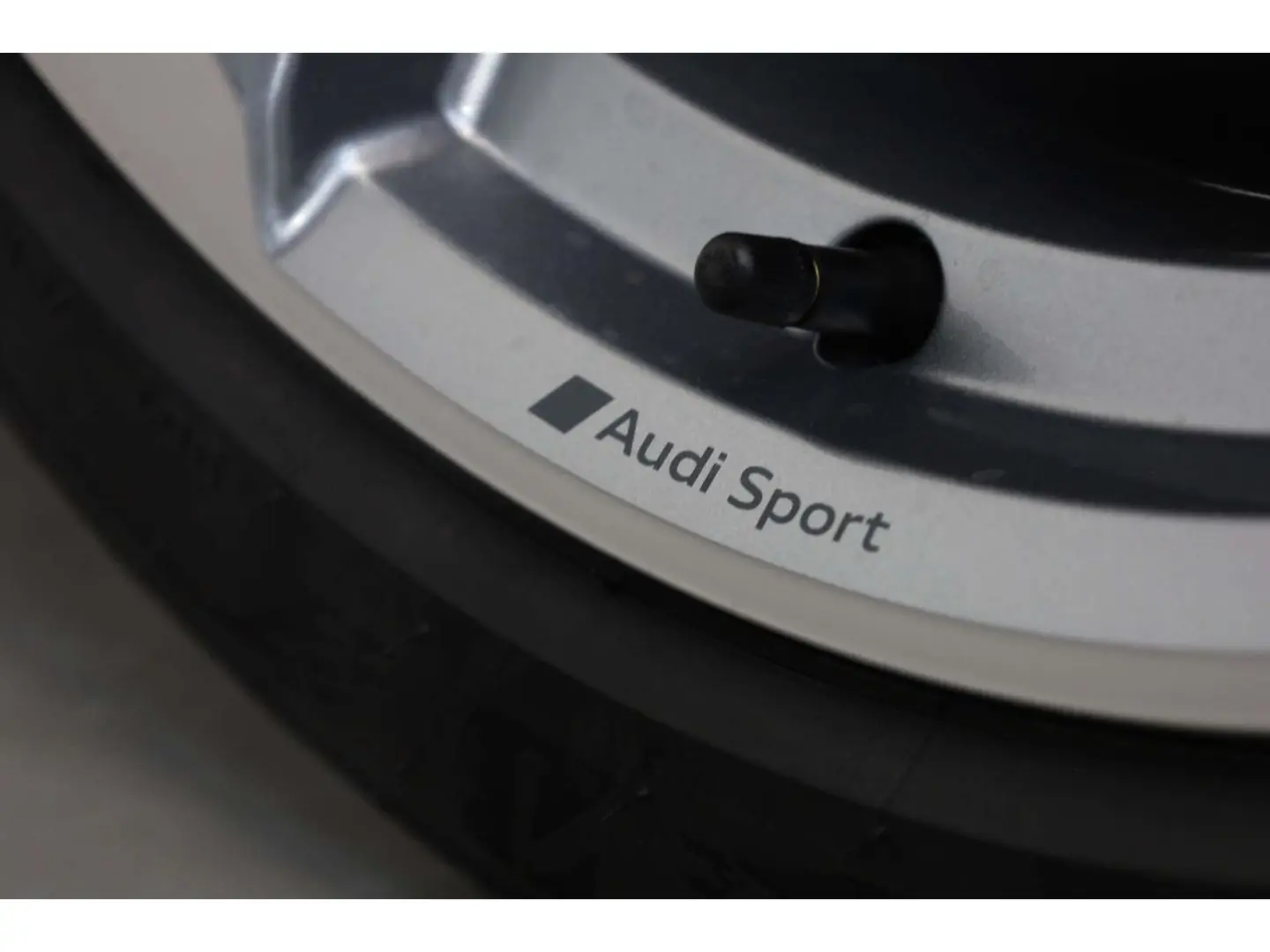 A6 allroad 45 TDI quattro AHK/P-Dach/Matrix/20''