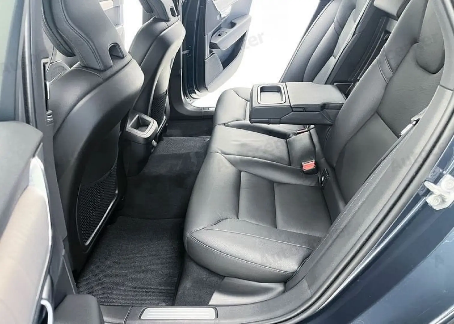 Volvo V90 Cross Country V90 Cross Country 2.0 b4