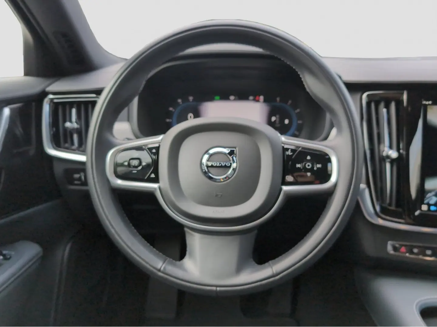 V90+B4+Mild-Hybrid+AWD+GT+Head-up+AHKsemi+360Kam
