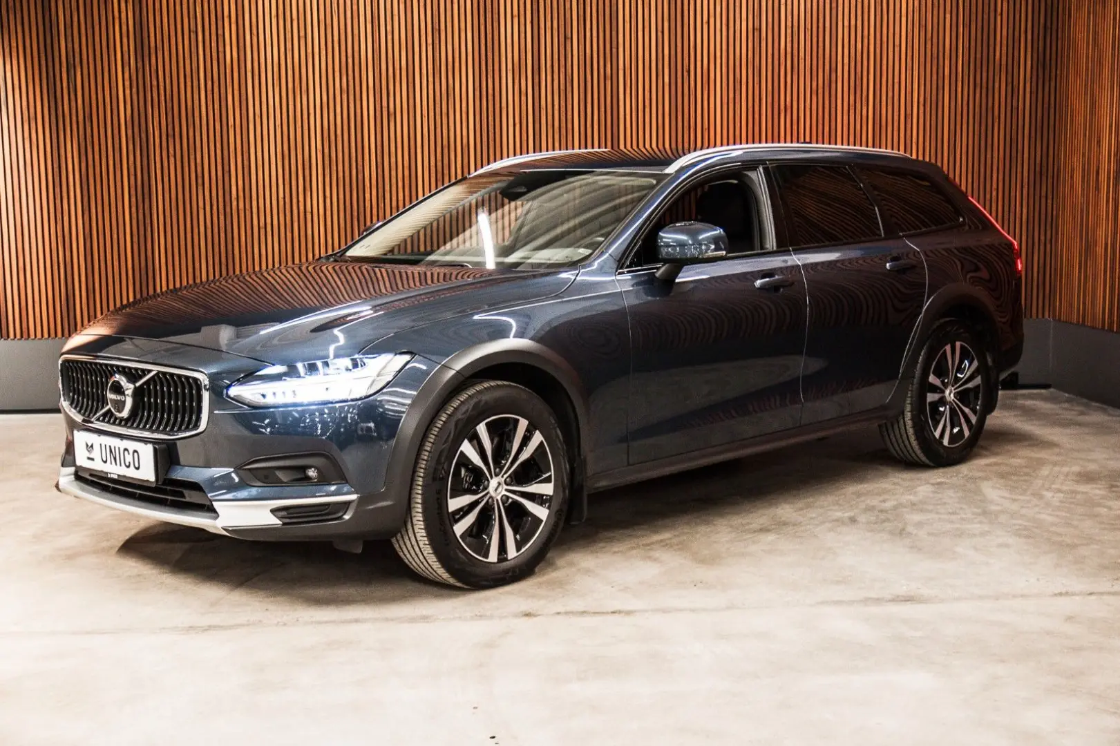 V90 CC 2,0 B4 197 aut. AWD 5d