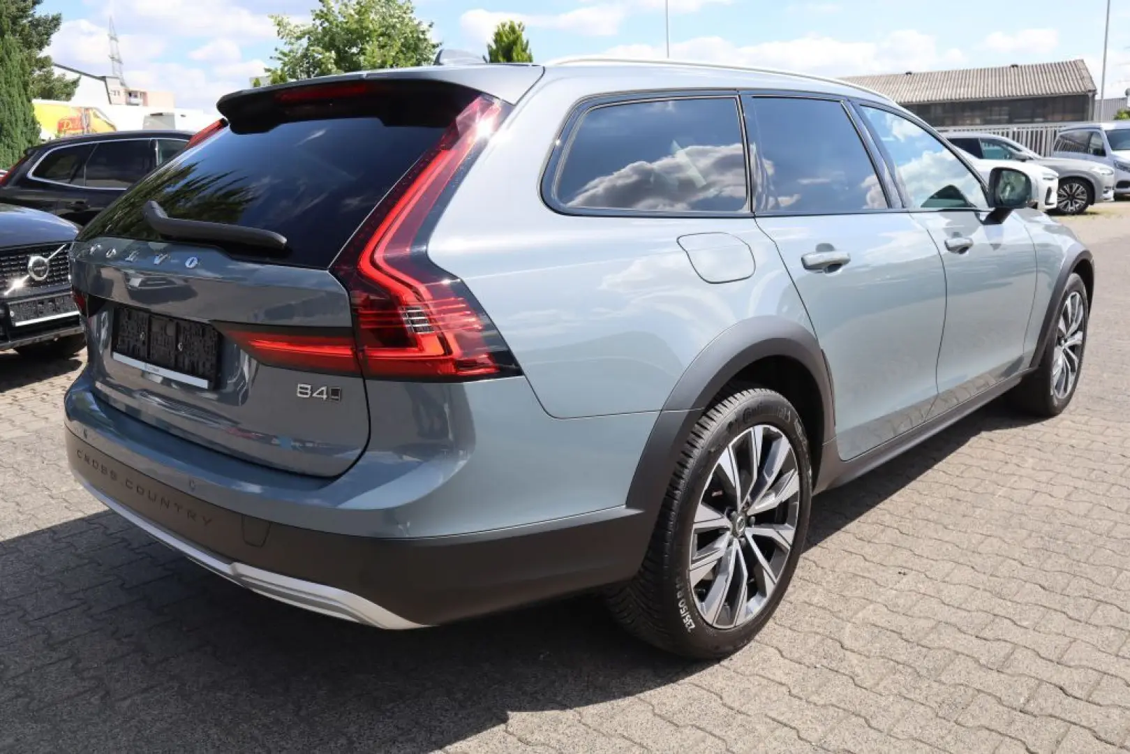 V90 Cross Country B4 D AWD Plus|NAVI|AHK|R-CAM|