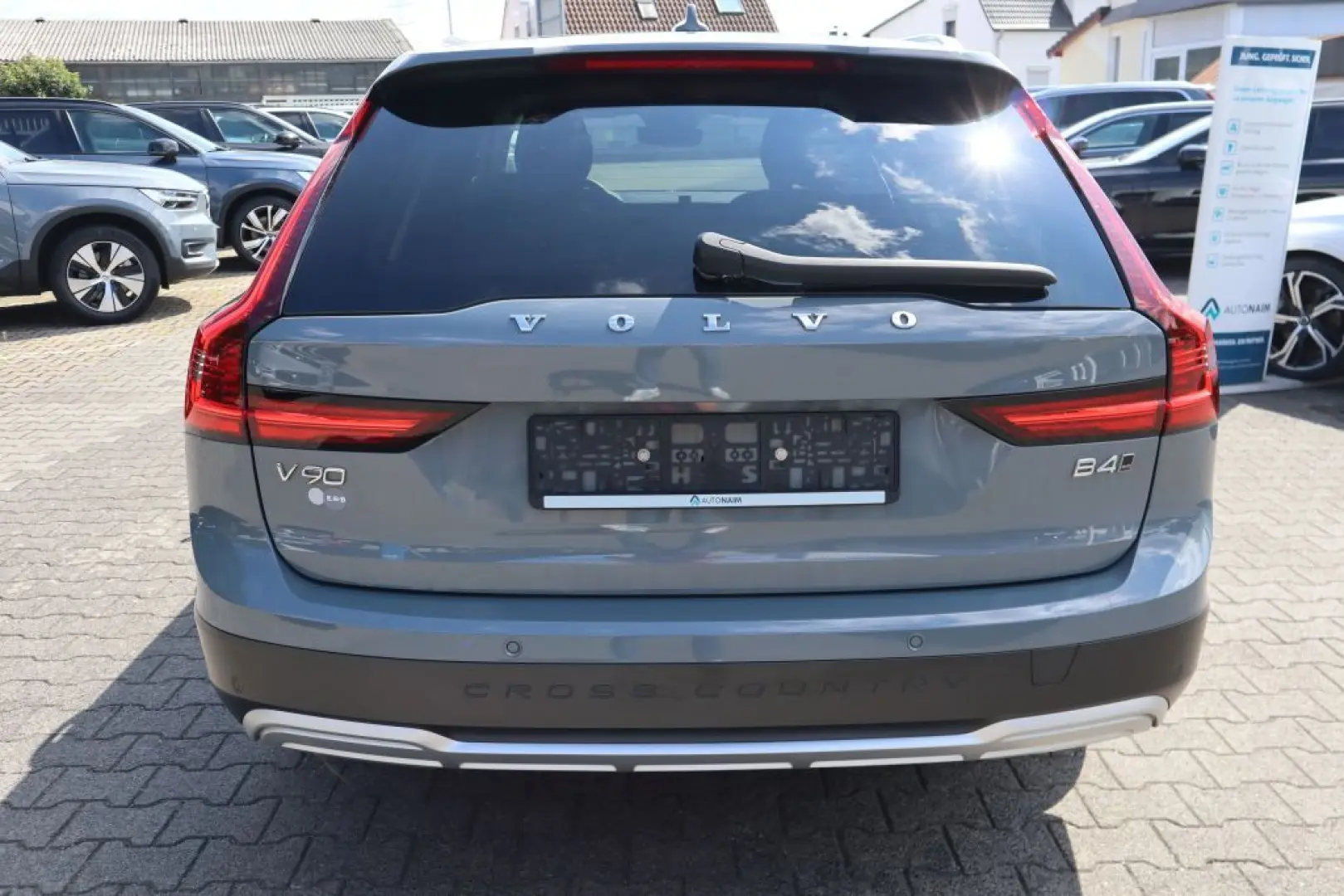 V90 Cross Country B4 D AWD Plus|NAVI|AHK|R-CAM|