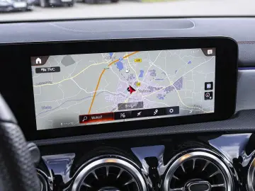 CLA 250 e AMG Multibeam Kamera Ambiente MBUX