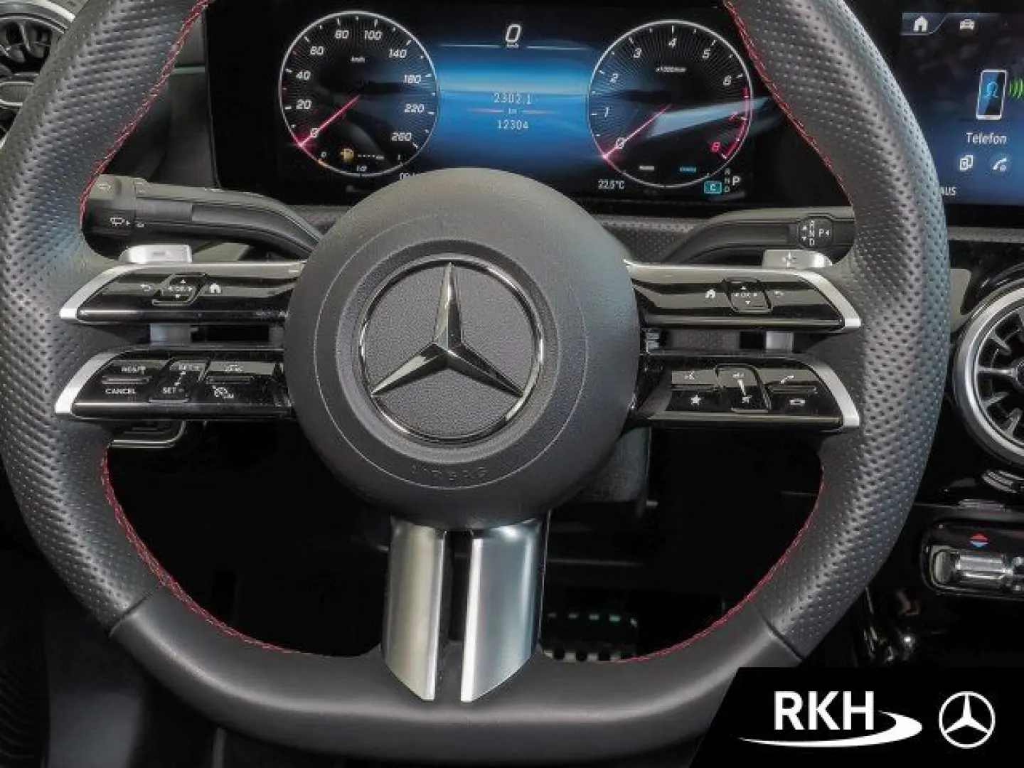 CLA 180 Coupé AMG Line 7G/Kamera/LED/Totw./Navi
