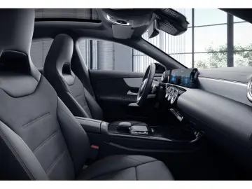 CLA 220 d AMG+PANO+NIGHT+MBEAM+AMBIENTE+KAMERA