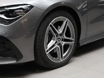 CLA 180 AMG-Line Keyless-Go Kamera Ambiente LED
