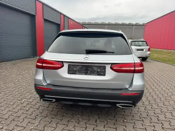 E 220d 4Matic All-Terrain LEDER AMG-Felgen Night