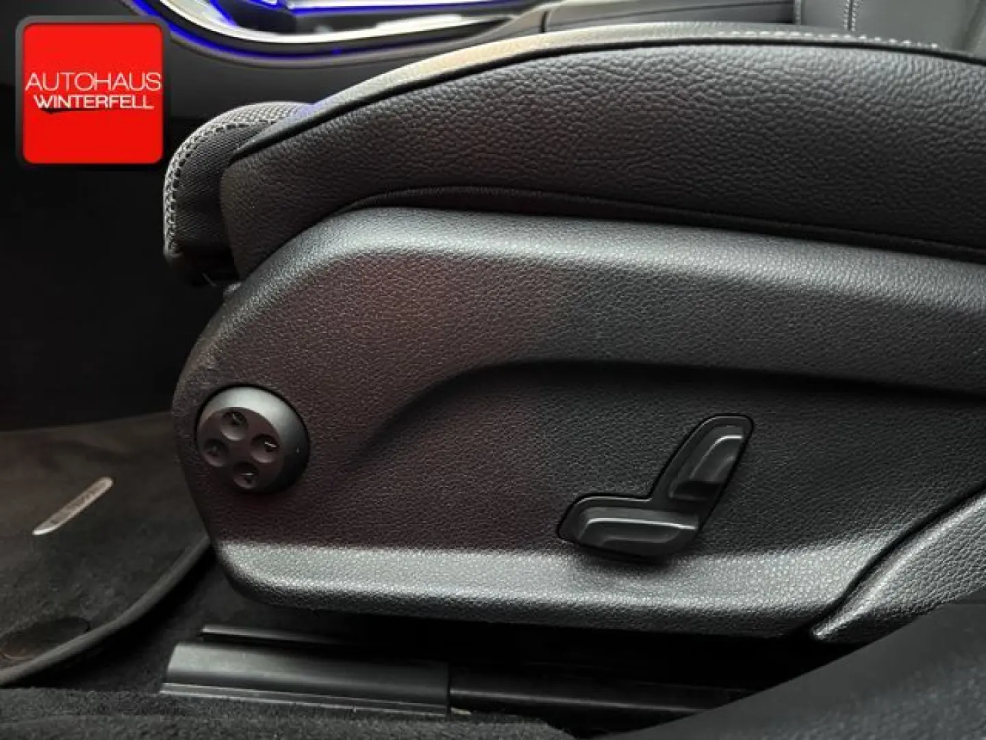 E 220 d 4M All-Terrain NIGHT AMG19Z HUD+KEYLESS+