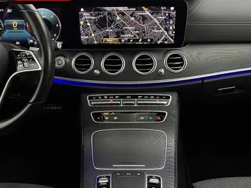 E 220 d 4M All-Terrain NIGHT AMG19Z HUD+KEYLESS+