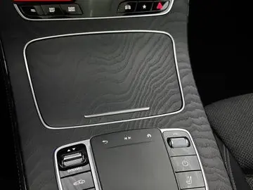E 220 d 4M All-Terrain NIGHT AMG19Z HUD+KEYLESS+