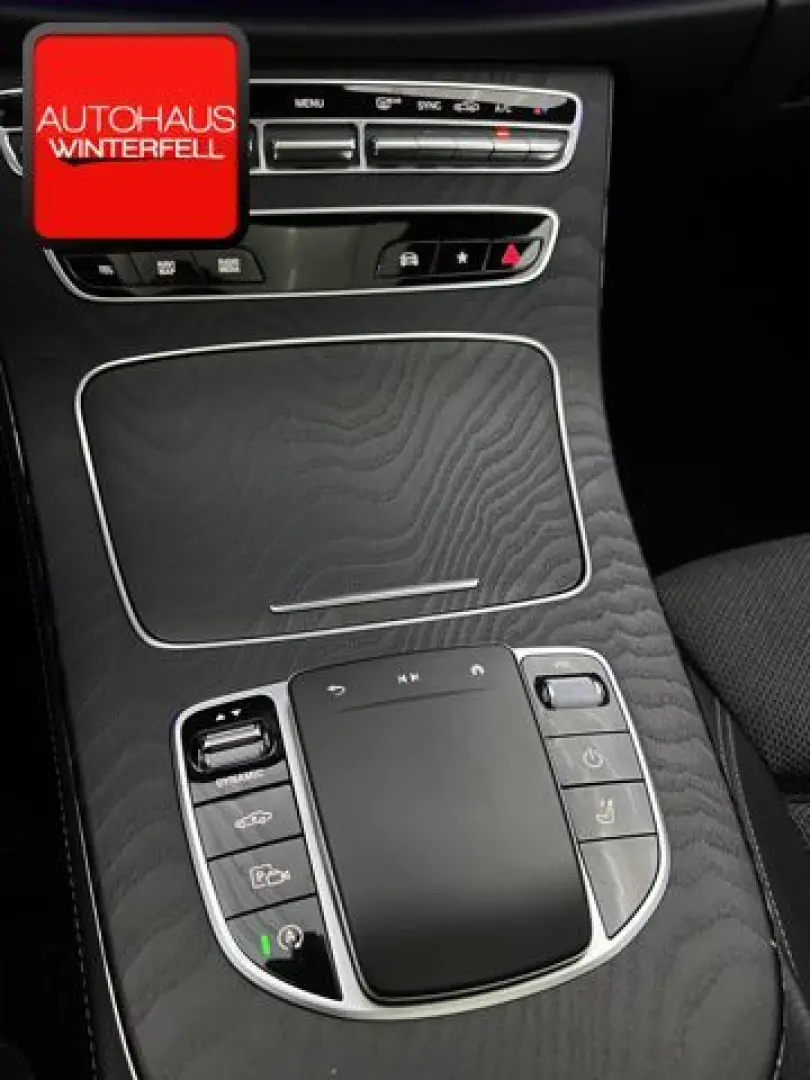 E 220 d 4M All-Terrain NIGHT AMG19Z HUD+KEYLESS+