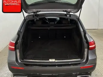 E 220 d 4M All-Terrain NIGHT AMG19Z HUD+KEYLESS+