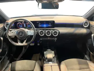 CLA 250 e Coupe AMG +Wide+MBUX+Pano+AHK+SpurW+LM