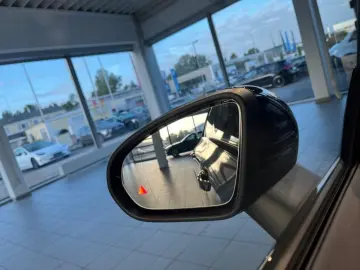 CLA 250 e Coupe AMG +Wide+MBUX+Pano+AHK+SpurW+LM