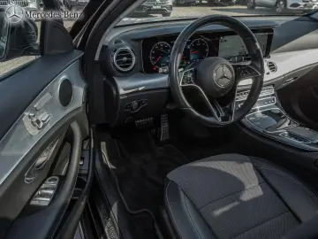 E 220 d 4M T All-Terrain Avantgarde Pano+19+HUD