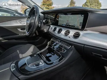 E 220 d 4M T All-Terrain Avantgarde Pano+19+HUD