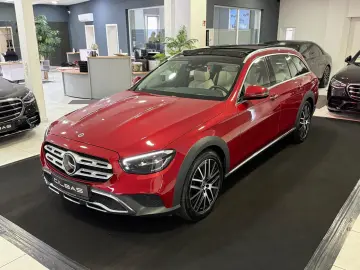E 220 d T All-Terrain AIR PANO KAM HUD DIST AHK