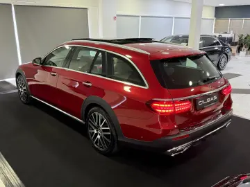 E 220 d T All-Terrain*AIR*PANO*KAM*HUD*DIST*AHK*