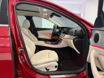 E 220 d T All-Terrain*AIR*PANO*KAM*HUD*DIST*AHK*