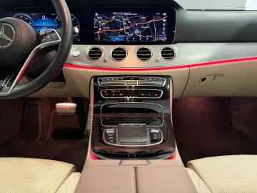 E 220 d T All-Terrain*AIR*PANO*KAM*HUD*DIST*AHK*