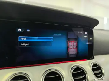 E 220 d T All-Terrain*AIR*PANO*KAM*HUD*DIST*AHK*