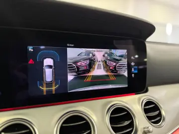 E 220 d T All-Terrain*AIR*PANO*KAM*HUD*DIST*AHK*