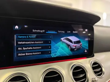 E 220 d T All-Terrain*AIR*PANO*KAM*HUD*DIST*AHK*