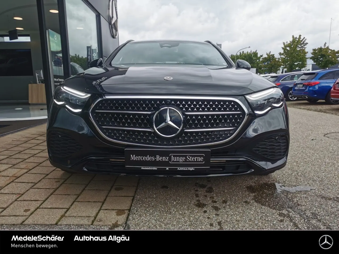 E 300 T de 4M All-Terrain Night LEDER Airmatic