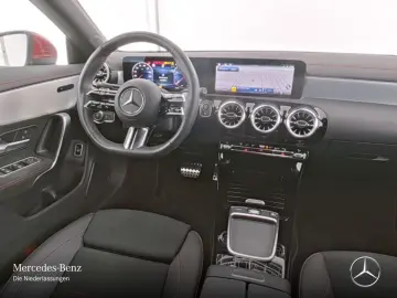 CLA 200 AMG Kamera LED KEYLESS Ambiente 18
