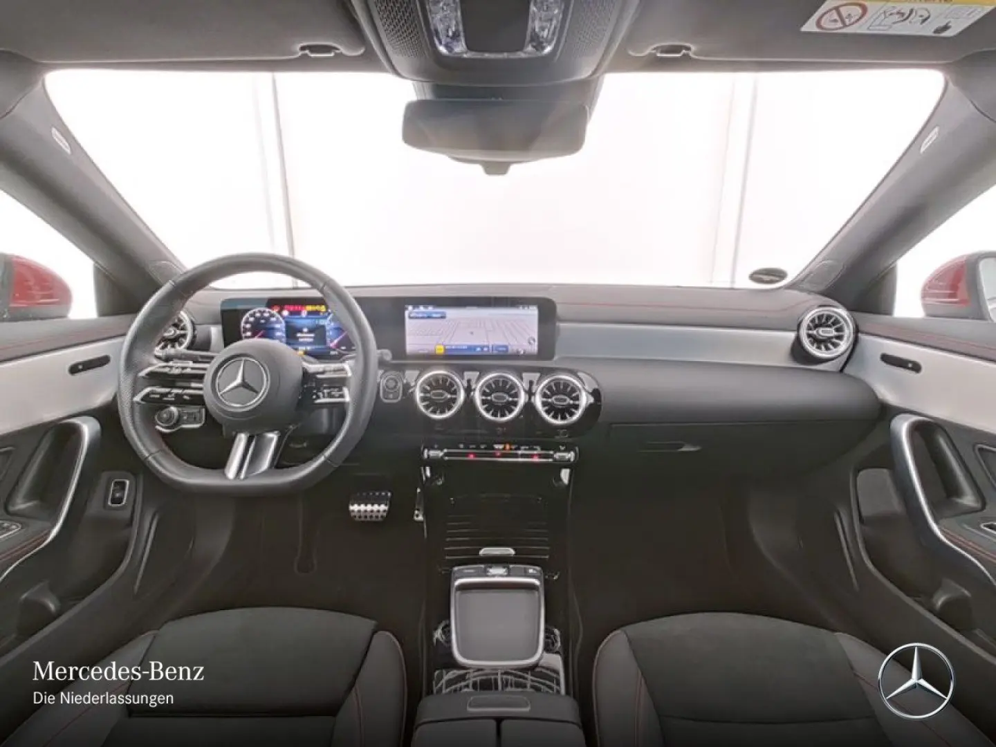 CLA 200 AMG Kamera LED KEYLESS Ambiente 18