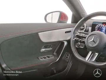 CLA 200 AMG Kamera LED KEYLESS Ambiente 18