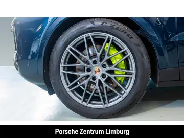 Cayenne E-Hybrid HA-Lenkung Sportabgas BOSE LED
