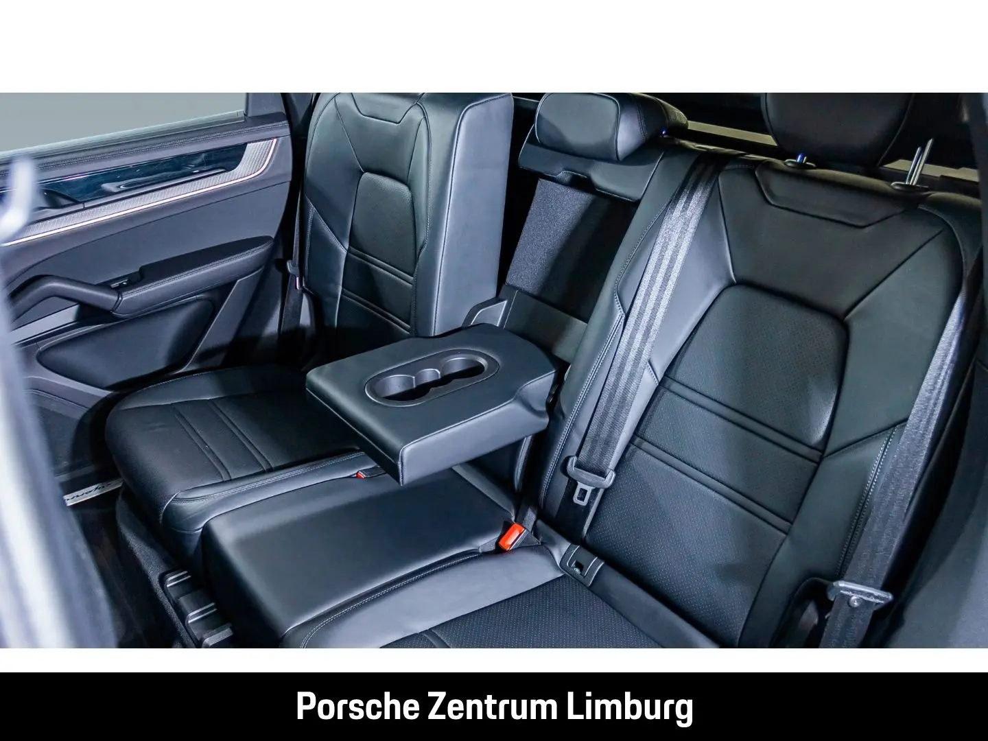 Cayenne E-Hybrid HA-Lenkung Sportabgas BOSE LED