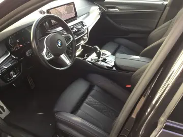520d M SPORT+LCPROF+STANDHZ+KAMERA+AMBIENT