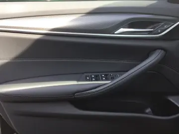 520d M SPORT+LCPROF+STANDHZ+KAMERA+AMBIENT