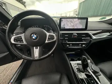530i M Sport Leder HUD ACC GlasD.Kamera DAB HiFi