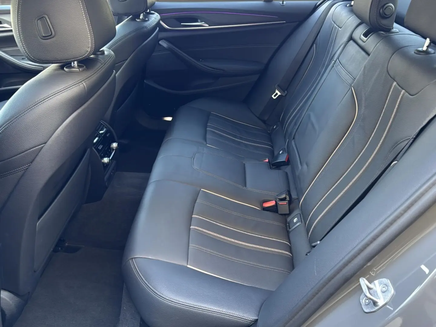 530i MSport+BERNINAGRAU+LEDER+4Zonen