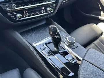 530i MSport+BERNINAGRAU+LEDER+4Zonen