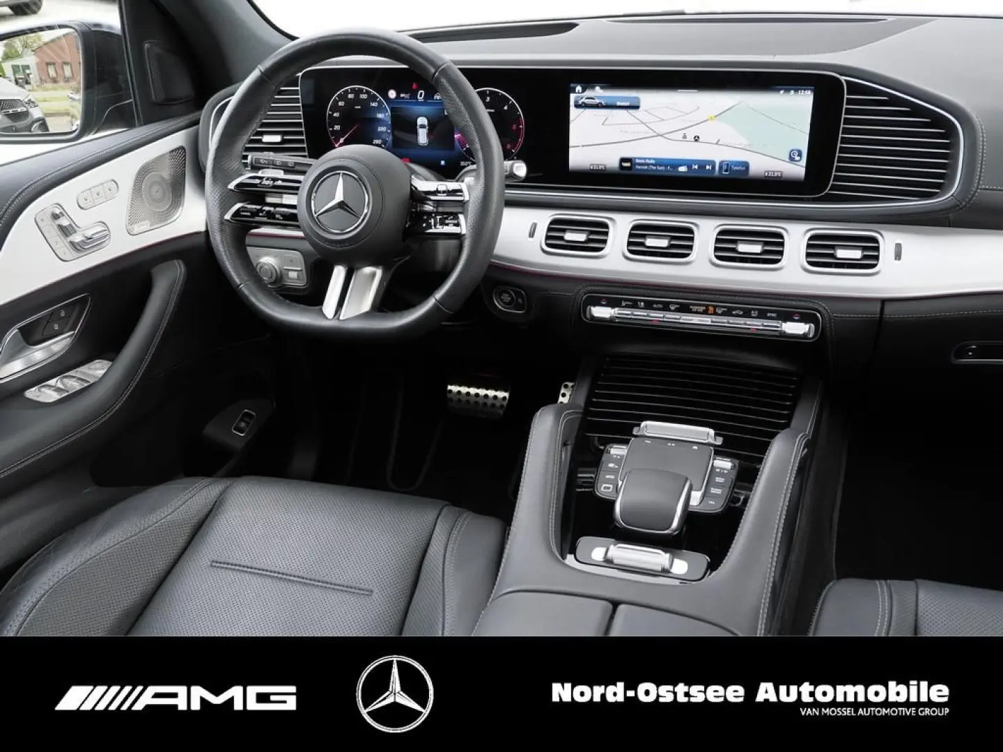 GLE 450 d 4M AMG AHK PANO BURMESTER NIGHT