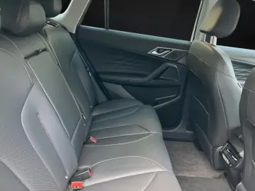 HS PHEV Luxury