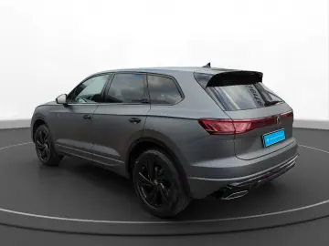 Touareg 3.0 TDI R-line AHK StHz *BlackStyle*
