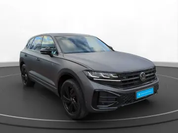 Touareg 3.0 TDI R-line AHK StHz *BlackStyle*