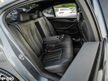 BMW Seria 5 530e Aut. M Sport Edition
