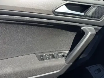 Tiguan Allspace LIFE 1.5 TSI DSG 7SITZER NAVI AH