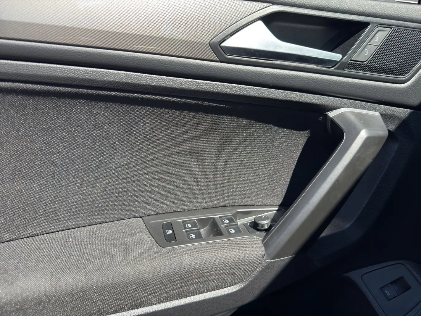 Tiguan Allspace LIFE 1.5 TSI DSG 7SITZER NAVI AH
