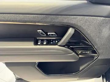 Range Rover Sport D300 SE Dyn BlackPack AHK HUD